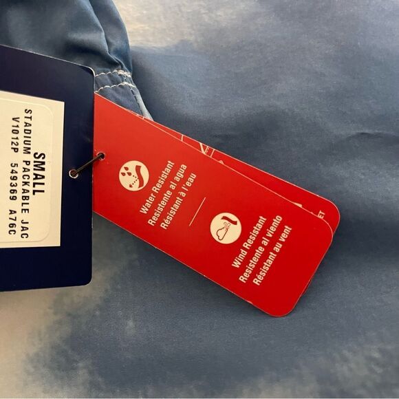 🔥 NWT Champion Packable Stadium windbreaker Jacket – Sky & Cloud dye -Men Small - Picture 8 of 14